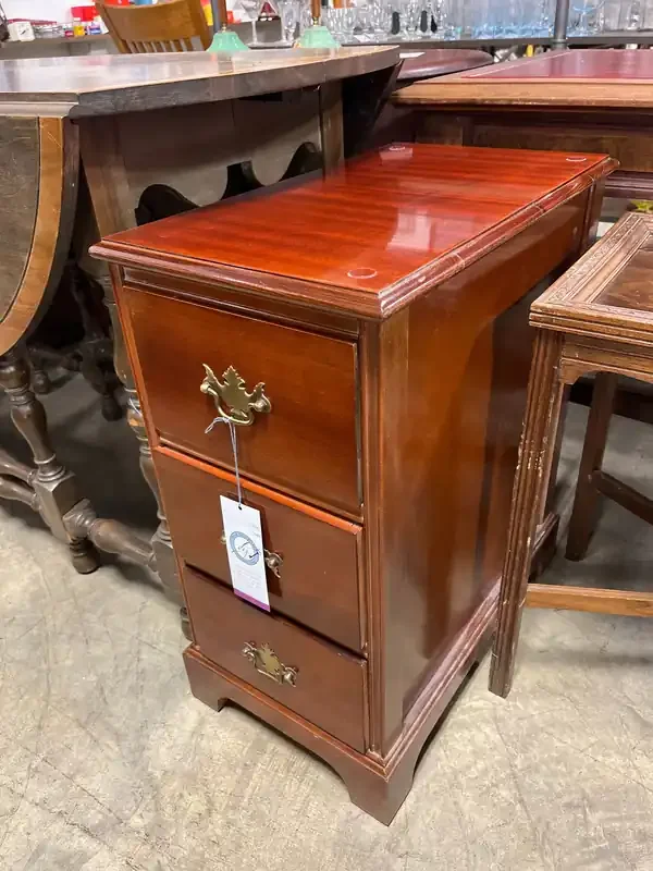 3 Drawer Night Stand