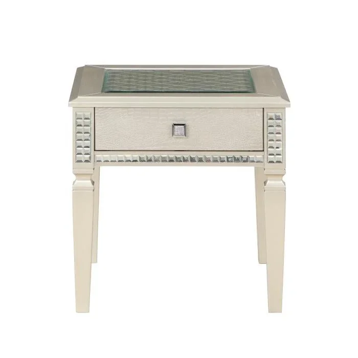 5844-04 – End Table