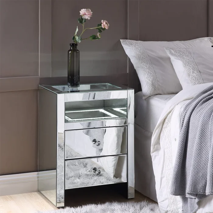 ACME Malish Mirrored Accent Table Model 97685