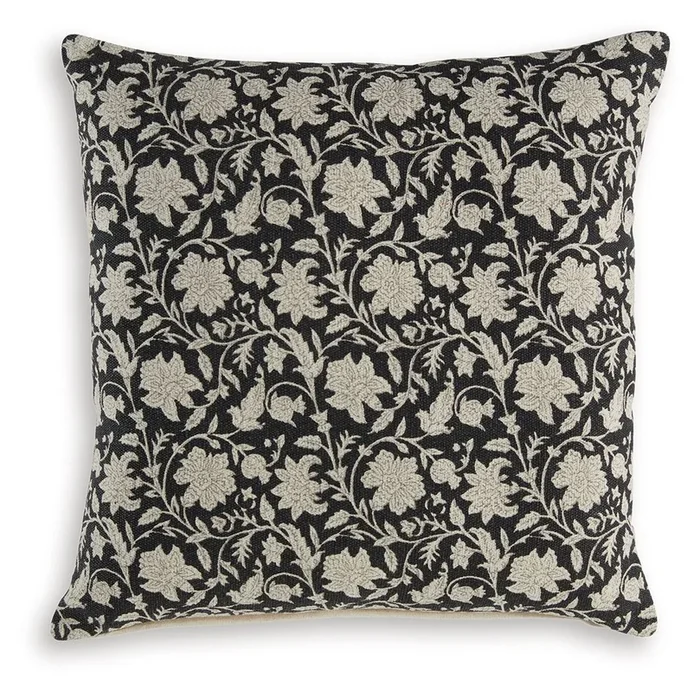 Alanderson – Pillow