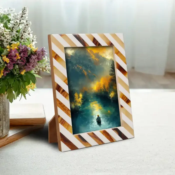 Bone & Resin Inlay Brown & White Striped Pattern Picture Frame – Wholesale picture frames