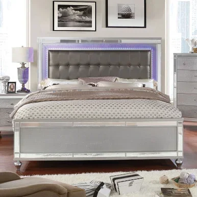 BRACHIUM Cal.King Bed, Silver / CM7977SV-CK-BED