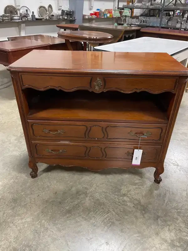 Drexel Chest of Drawers / Console