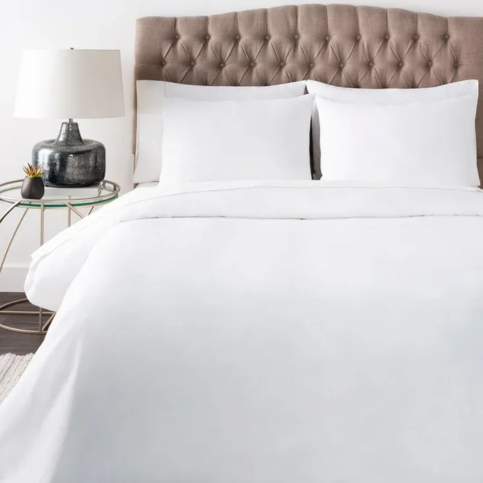 Livabliss – Peyton Bedding Swatch – White – PYT1002-SW