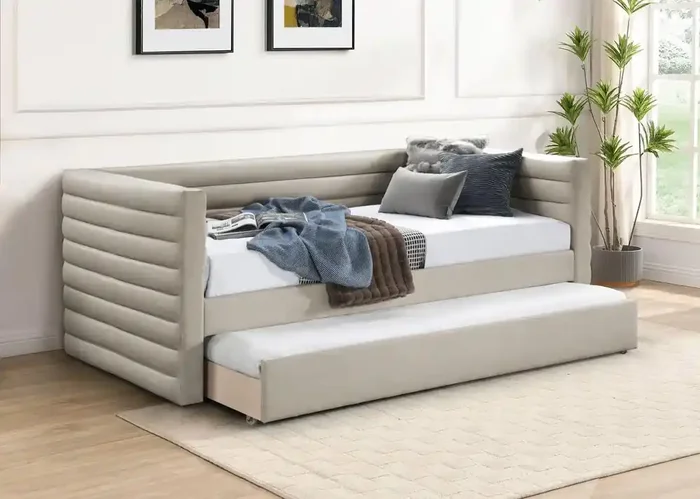 Meridian Furniture – Beverly Beige Vegan Leather Twin Daybed – BeverlyBeige-T