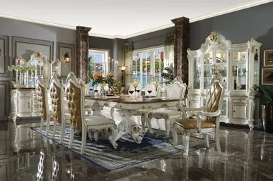 Picardy Dining Table / 63460
