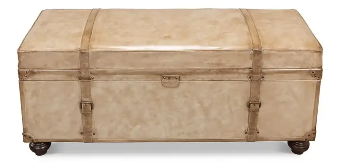 Sarreid Ltd – Leather Trunk/Bench, Pearl Leather – 40512