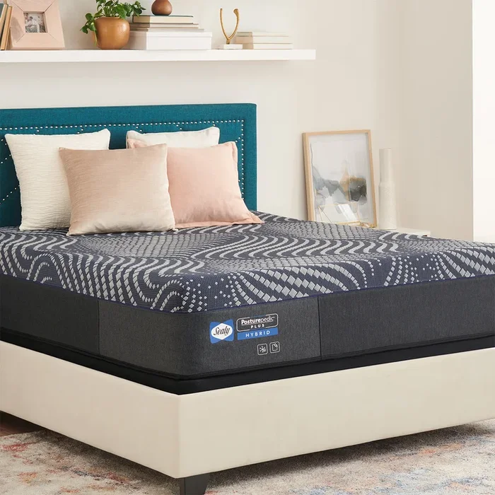 Sealy Posturepedic Plus Hybrid Brenham 13.5″ Soft Mattress – Floor Model