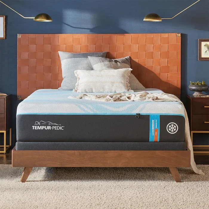 Tempur-Pedic LuxeBreeze Firm 13″ Mattress